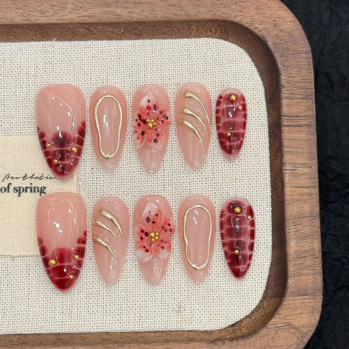 Handmade Red Gold Turtle Shell Bloom (Almond, Medium)
