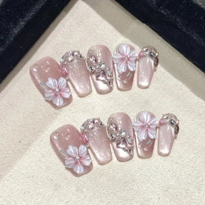 Handmade Pink Diamond Garden (Square, Medium)